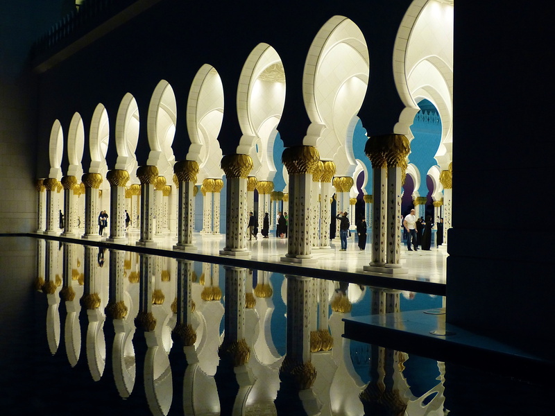 painted, 4K, arch, the past, belief, white, reflecting pool, travel destinations, great mosque, illuminated, mosque, place of worship, built structure