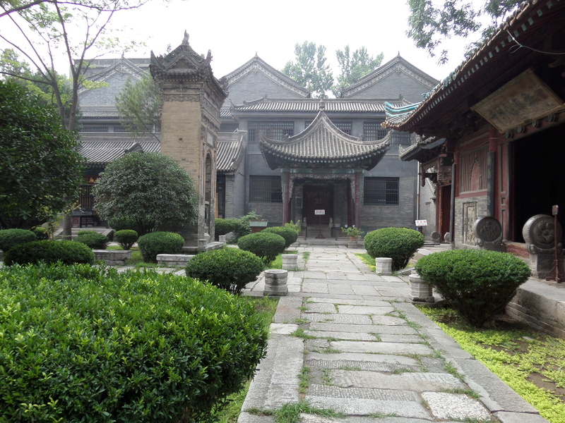 garden, footpath, 4K, grass, plant, place of worship, roof, outdoors, religion, growth, great mosque of xian, no people, green color, day, courtyard, nature