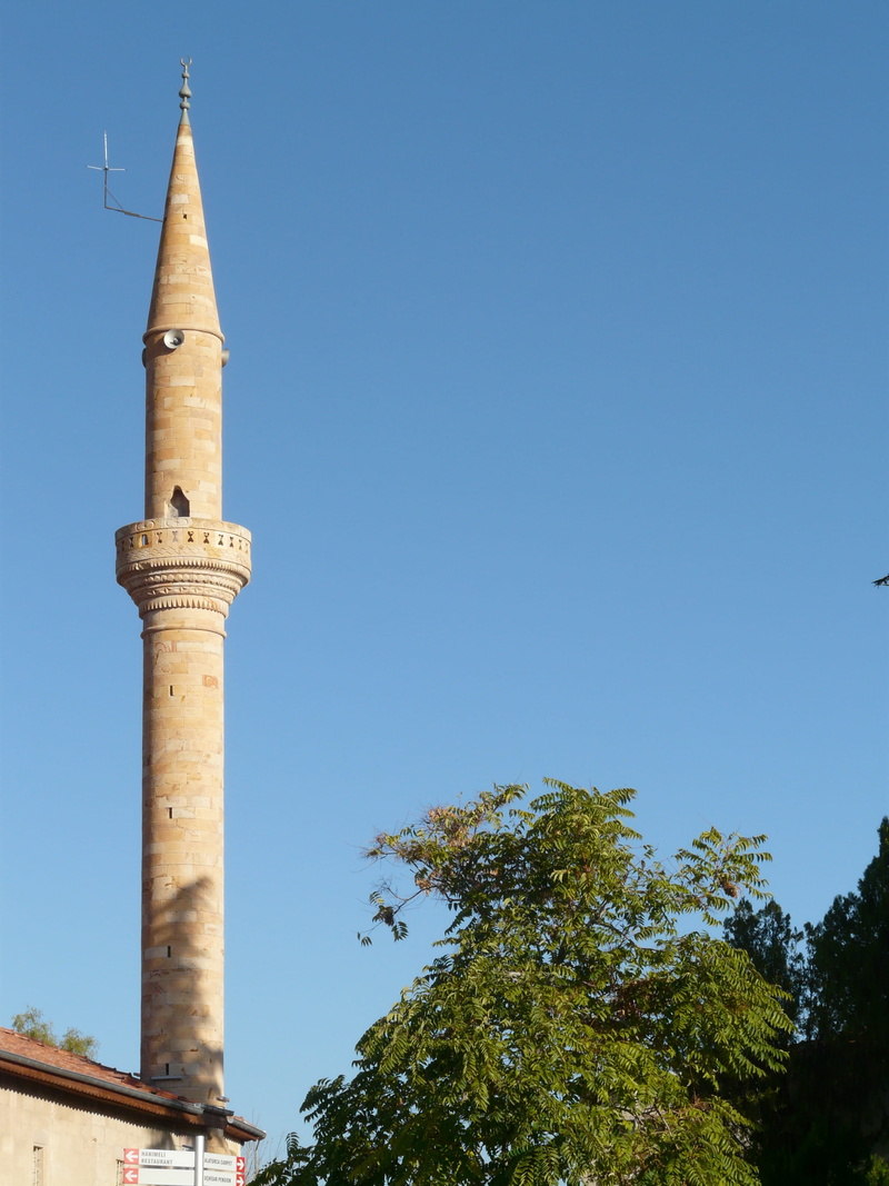 minaret, 2K, nature, belief, no people, religion, architecture, architectural column, the past, low angle view, clear sky, tower, place of worship, history