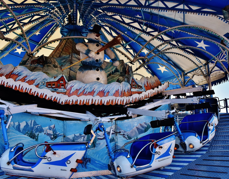 amusement park, munich, nautical vessel, carousel, transportation, architecture, bavaria, arts culture and entertainment, animal representation, no people