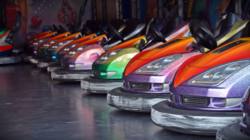 close-up, Festival, colorful, motor vehicle, Market, pleasure, carnies, group of objects, 5K, sport, toy, mode of transportation, outdoors, motor racing track