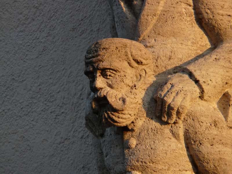 art and craft, one above the other, carving - craft product, heads, shadow, facade, sand, each other, outdoors, face, representation, Bart, stonemasonry