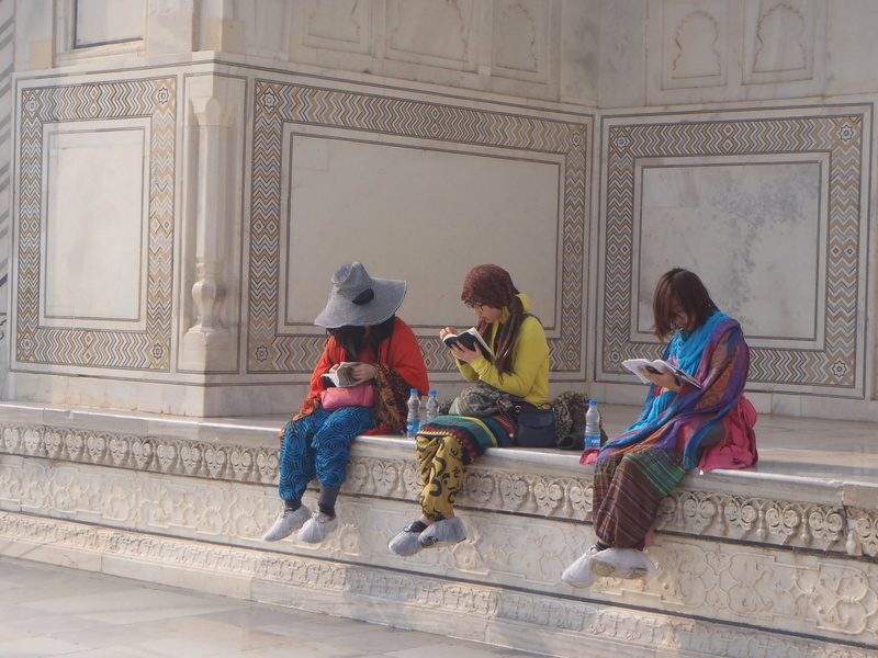 1080P, built structure, landmark, people, lifestyles, sitting, monument, travel, religion, mausoleum, tourist, palace, full length, girls, family, famous