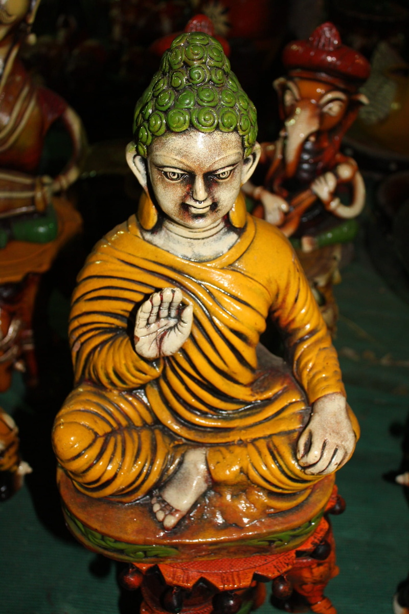 close-up, statue, human representation, belief, indoors, buddhist, religious, craft, Figure, idol, Crown, representation, yellow, gautam, spirituality