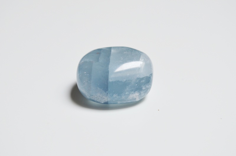 white background, 4K, medicine, solid, mineral, healthcare and medicine, cut out, semi-precious gem, studio shot, geology, gemstone, celestin, stone, rock