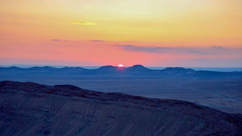 barren, dramatic sky, non-urban scene, orange, idyllic, ranges, photograph, beauty in nature, tranquil scene, sun, nature, 4K, golden, syrium, haze, arid