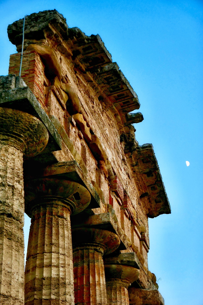 clear sky, travel destinations, outdoors, building, moon, old, ruined, day, 5K, old ruin, ancient, archaeology, history, paestum, tourism, nature, architecture