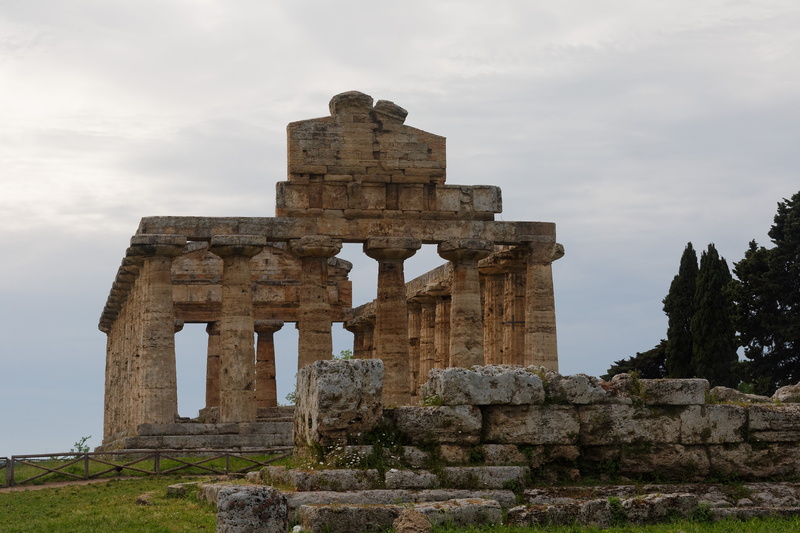 building exterior, ancient civilization, world heritage, travel destinations, ruined, old ruin, no people, built structure, old, broken, outdoors, low angle view