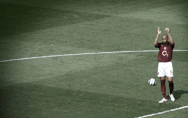 sport, Arsenal hd, Henri, young adult, nature, court, men, 1080P, tieri, arsenal, jersey, real people, soccer, henry, competitive sport, English League