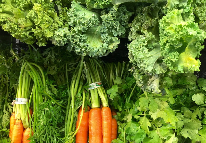 root vegetable, vitamin, outdoors, nutrition, carrots, day, grocery store, organic, vegan, wellbeing, kale, nutritious, plant part, full frame, green color