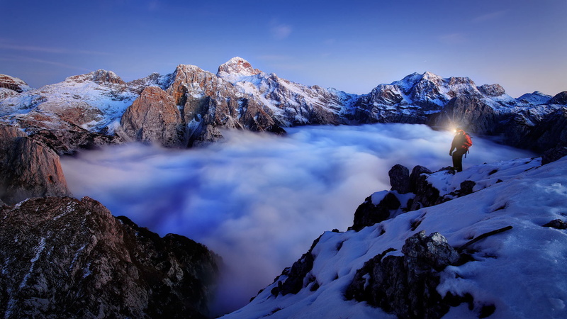 leisure activity, alpine, high, mountain range, nature, lake, range, mountain peak, water, snowy, scenics - nature, tranquility, rocky, one person, cloud