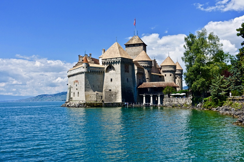 tree, no people, outdoors, cloud - sky, building, castle, switzerland, history, waterfront, the past, sky, scenic, travel destinations, river, water, built structure