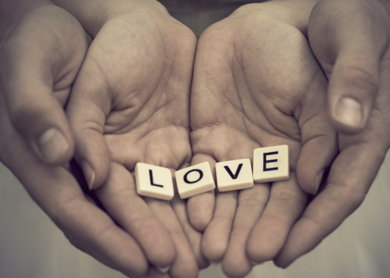 together, western script, text, real people, relationship, studio shot, message, engagement, indoors, communication, hand, human finger, holding, body part