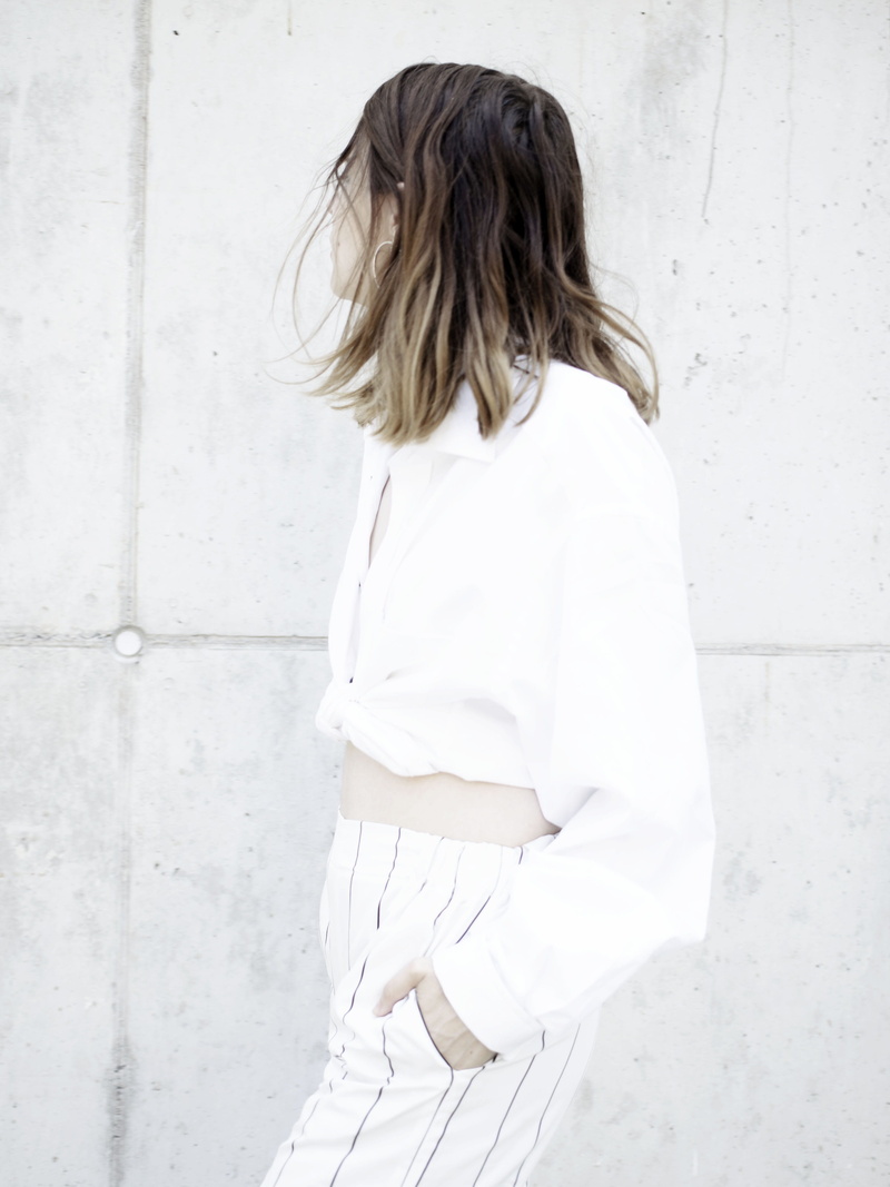 woman, 4K, minimal, girly, wardrobe, adult, outdoors, city, beautiful, outfit, wall, looking, female, beside, model, wearing, pose, shirt, style, wall - Building Feature