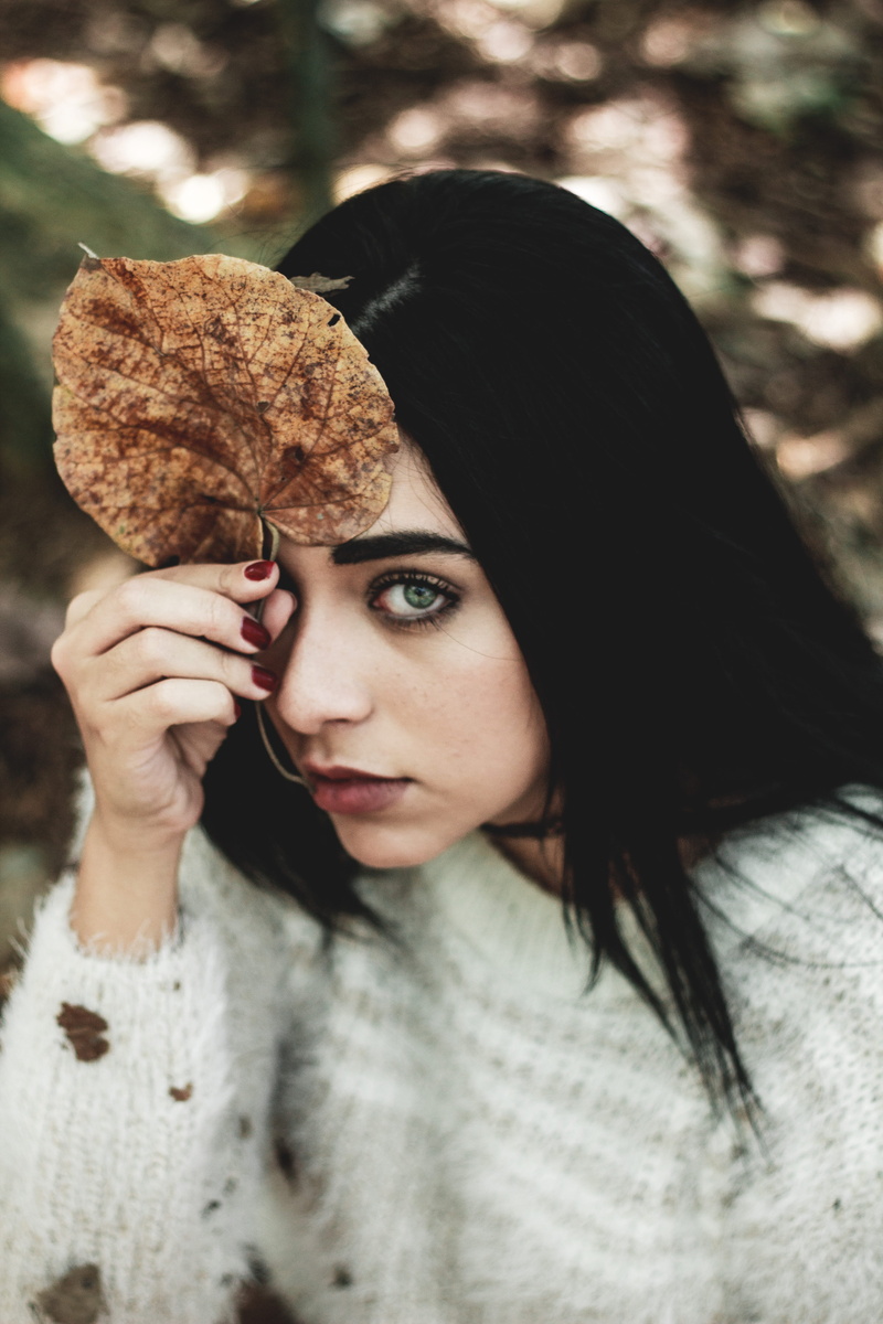 selective, hair, beauty, dried, autumn, hairstyle, contemplation, women, warm clothing, outdoors, portrait, girl, focus, lifestyles, holding, forehead