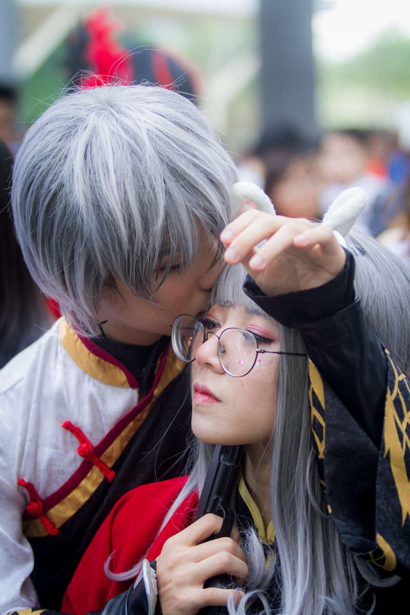 romantic, relationship, gray hair, portrait, photo, love, blur, child, posing, hair, headshot, man, real people, adults, 5K, forehead, eyeglasses, depth of field