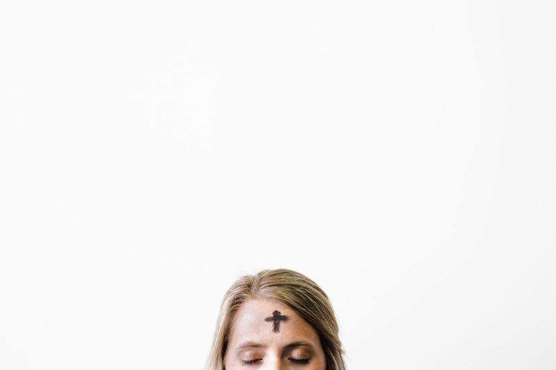 human eye, front view, s, women, studio shot, headshot, contemplation, copy space, one person, closeup, 5K, young adult, body part, hairstyle, human face