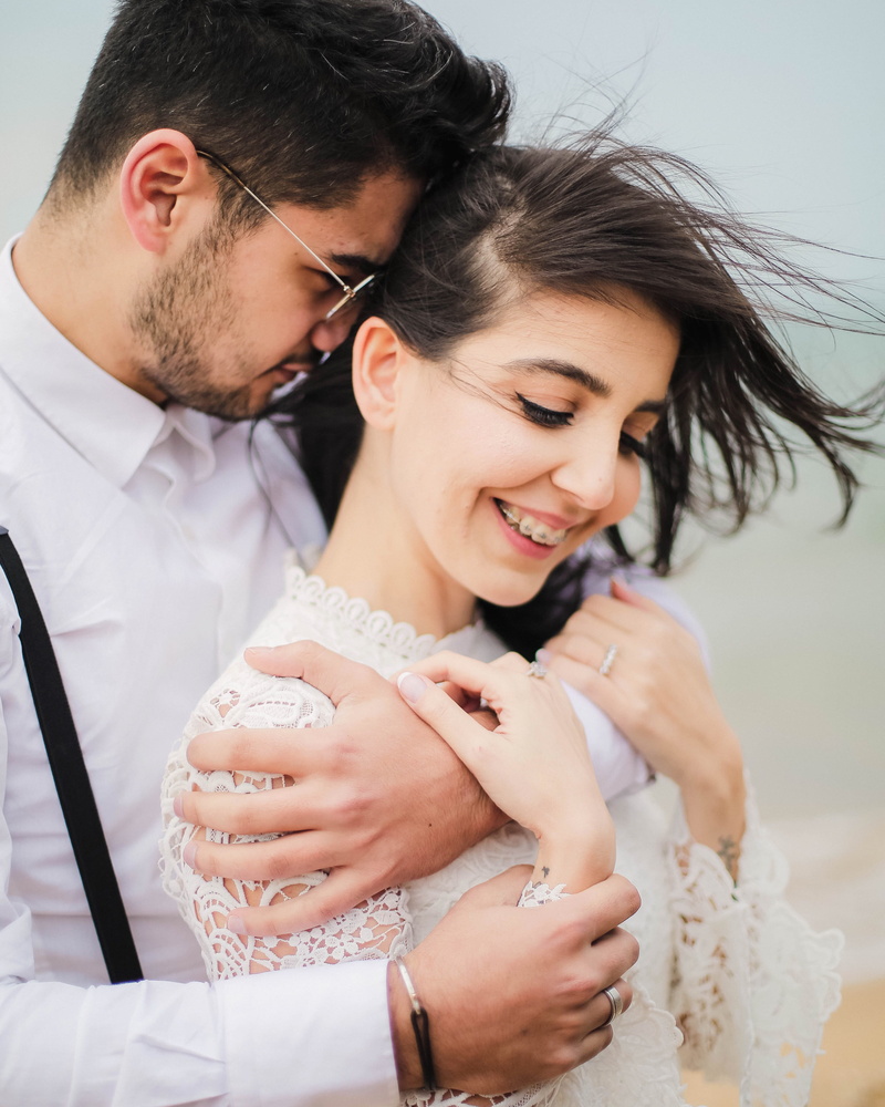 young couple, male, 4K, lifestyles, couple - relationship, hugging, togetherness, love, young adult, positive emotion, front view, man, two people, emotion