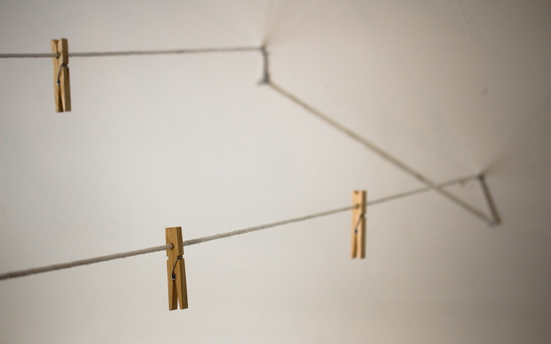 day, macro, wood - material, simplicity, focus on foreground, studio shot, clothesline, rope, clothes, absence, coathanger, hanging, laundry, string, 2K