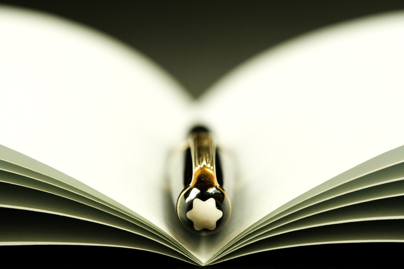 page, twist, selective focus, Symmetry, 1080P, Philippines, empty, white, literature, DOF, education, book, black, photography, Montblanc, Gep, Pen, open