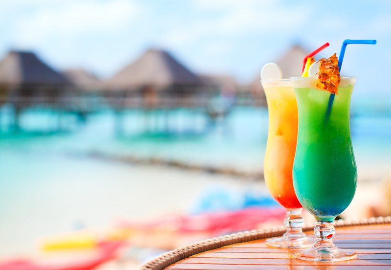 freshness, household equipment, sea, assorted, juice, swimming Pool, tropical Drink, tube, outdoors, fruit, two, island, tropical Climate, glasses, cocktails