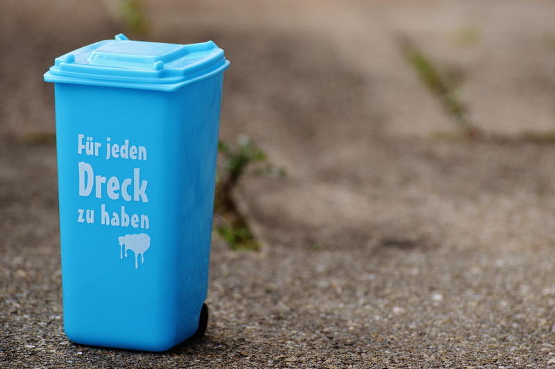 ton, can, dustbin, plastic, communication, message, bin/tub, recycling, text, garbage Can, blue, recycling Bin, garbage, focus on foreground, no people