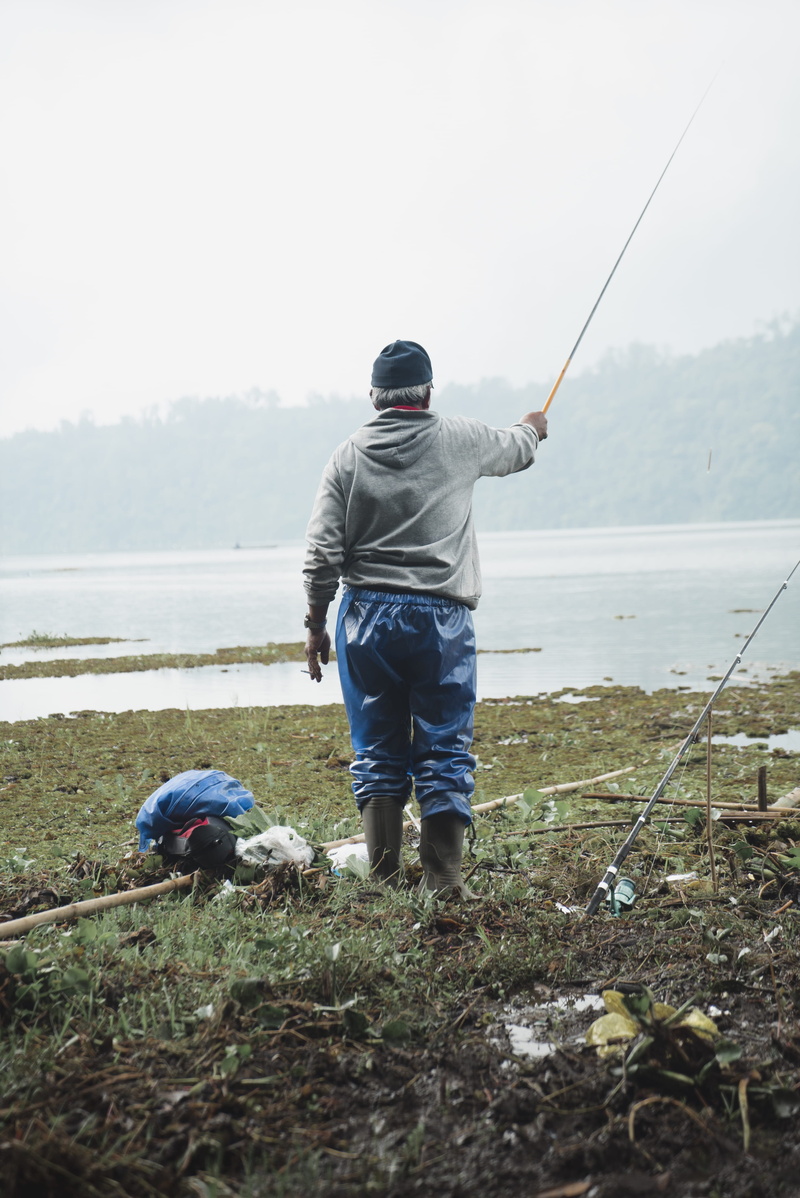 land, 4K, rod, lifestyles, nature, fishing rod, male, fisherman, plant, one person, sky, fishing, rear view, outdoors, sea, casual clothing, man, water