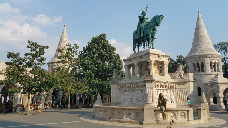 sculpture, architecture, fishermans bastion, sky, plant, 5K, travel destinations, statue, human representation, budapest, incidental people, tourism, bastion