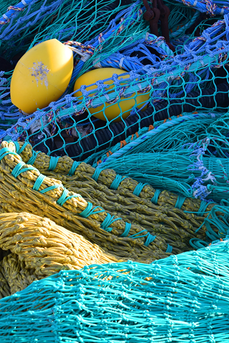 turquoise colored, texture, floating on water, mesh, high angle view, commercial fishing net, 2K, harbour, fishing net, outdoors, float, pattern, rope