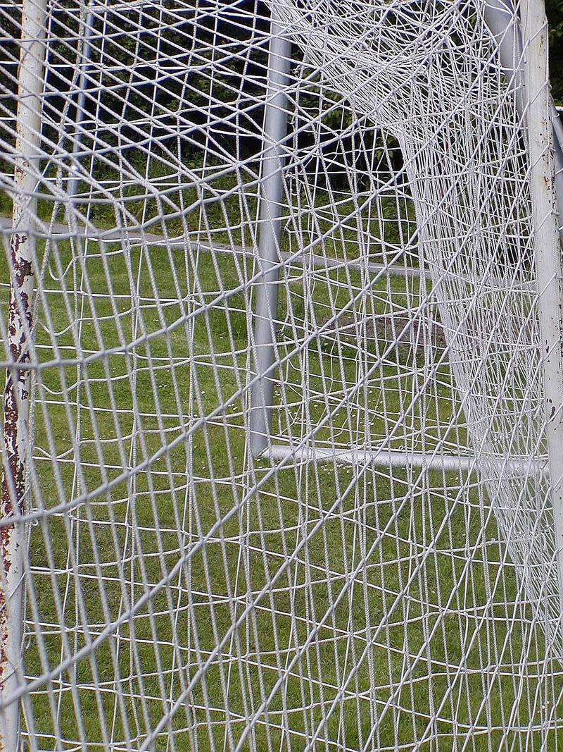 complexity, outdoors, fishing industry, metal, abstract, built structure, wire, network, no people, netting, fence, full frame, net - sports equipment