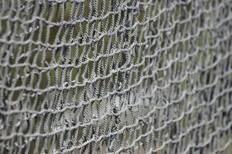 fishing net, network, connection, grey, pattern, textured, net - sports equipment, netting, day, wire, backgrounds, fencing, green color, nature, white color