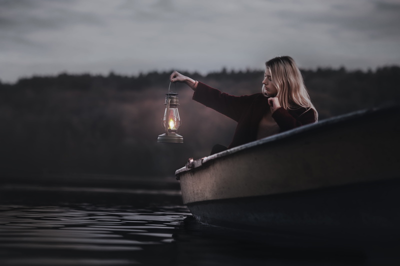 boat, alcohol, adult, person, small boat, sky, watercraft, young adult, drink, outdoors, real people, night, hairstyle, transportation, glass, evening