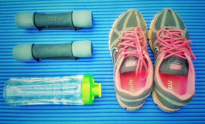 holiday, no people, indoors, trainers, choice, knolling - concept, pair, fitness, 2K, compatibility, multi colored, directly above, shoe, yoga, side by side