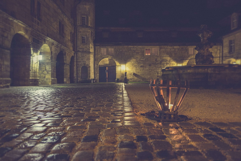 knight, empty, medieval, dark, history, nature, light, illuminated, surface level, no people, city, paving stone, medieval age, courtyard, 4K, outdoors
