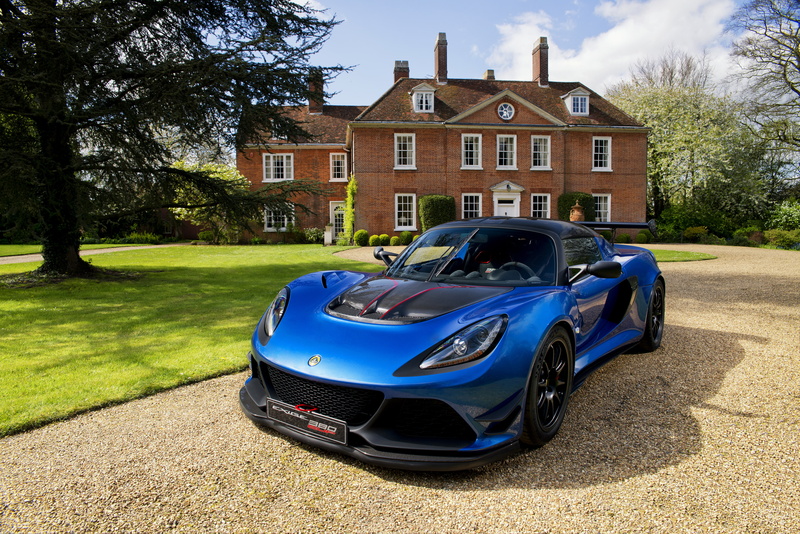 blue, no people, lotus, outdoors, 380, transportation, building exterior, plant, 4K, architecture, tree, building, car, wealth, exige, house, motor vehicle