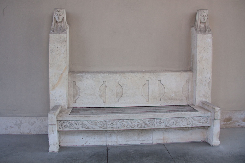 craft, rest, angel, hell, the past, old, wall - building feature, indoors, religion, funeral attendants, Bench, day, cis, beyond, no people, ancient, stone bench
