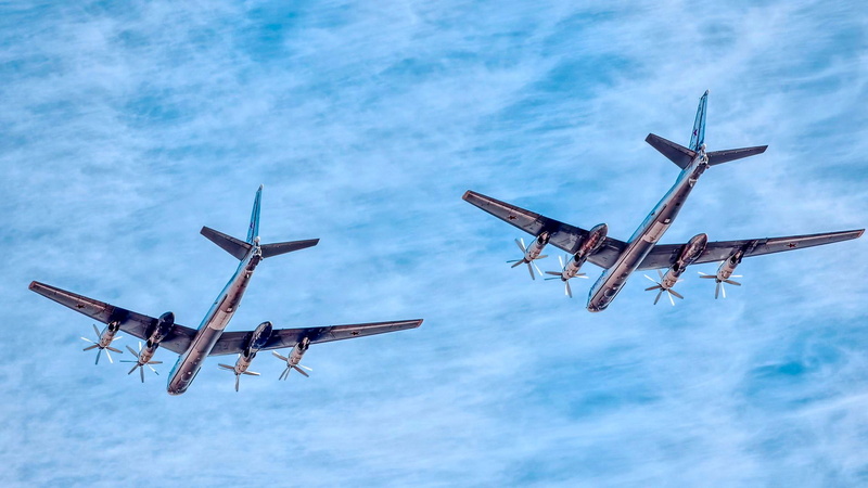 aerospace industry, airline, tupolev tu 95, military, military aircraft, aircraft, nature, water, air force, travel, military airplane, air vehicle, day