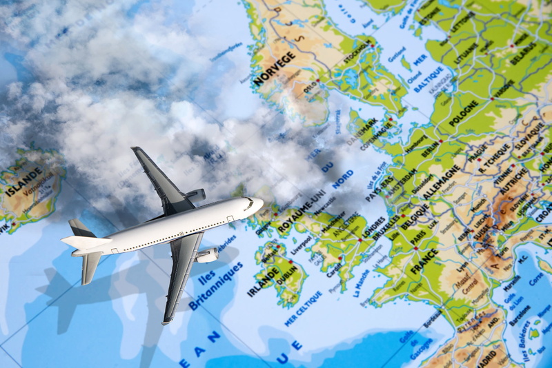 city, shadow, clouds, the view from the top, country, the plane, photoshop, map, the globe, flies, bokeh, 2K