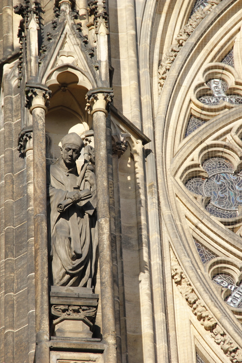 st, 5K, place of worship, spirituality, history, europe, sculpture, facade, no people, belief, gothic style, vitus, the past, outdoors, art and craft