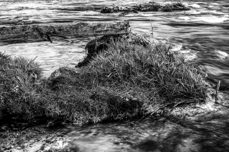 no people, waterfront, water running, bank, beauty in nature, landscape, tranquility, beach, plant, water, tranquil scene, reflections, river, motion, outdoors