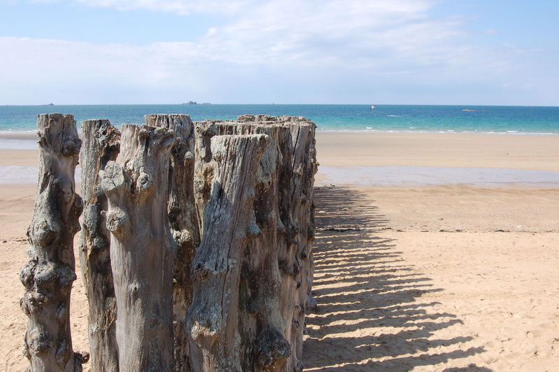 2K, horizon, sky, france, land, brittany, home, log, coast, outdoors, wooden post, pile, lake, nature, scenics - nature, wood, sunlight, sand, water, cloud - sky