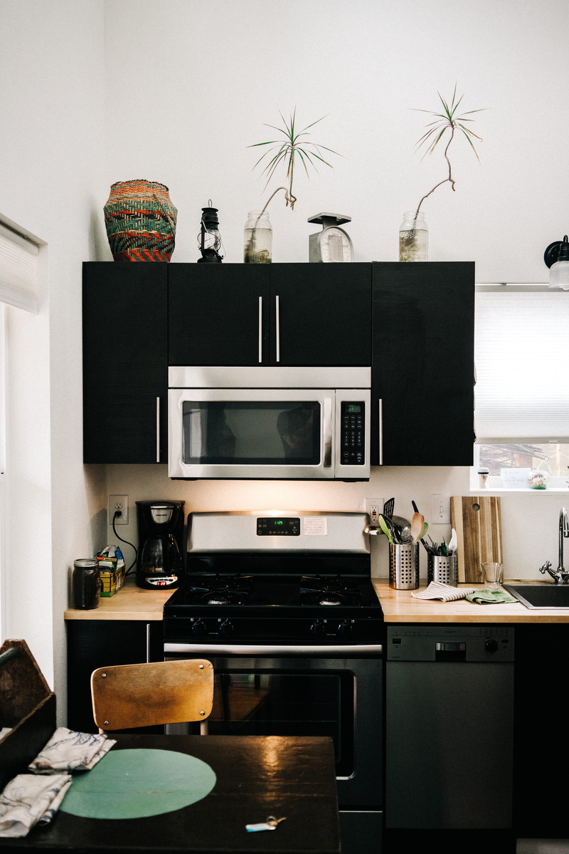home, indoors, shelf, kitchen, range, seat, oven, home showcase interior, house, table, microwave, furniture, luxury, no people, architecture, appliance