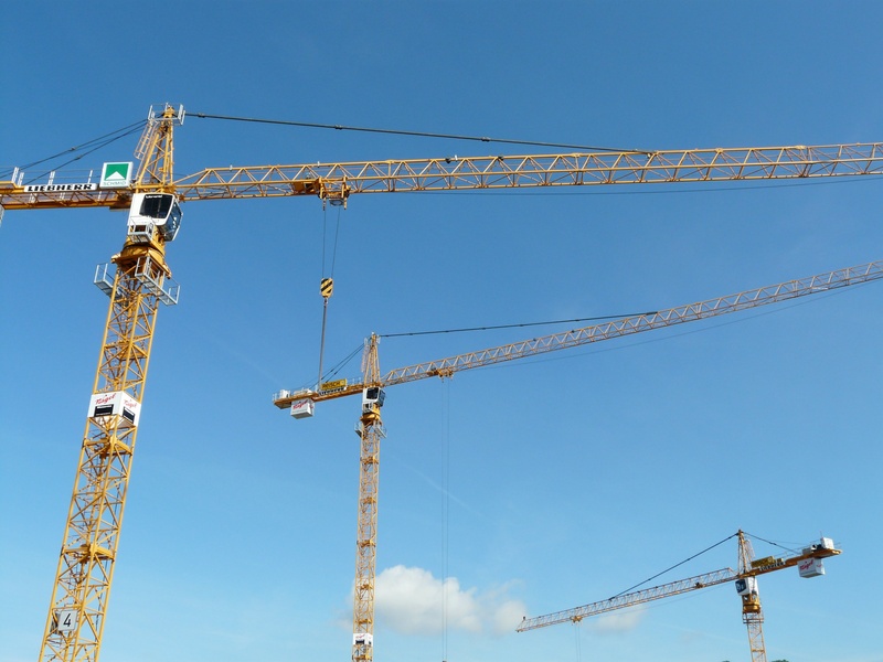 sky, industrial equipment, crane, construction site, construction industry, architecture, industry, outdoors, site, day, machinery, blue, baukran, nature