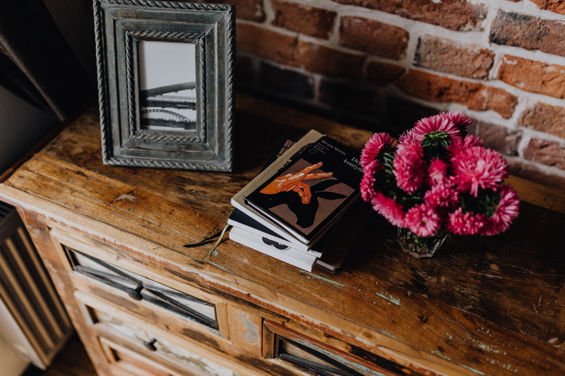 flowers, wooden, flowering plant, no people, vase, pink, antique, beauty in nature, photo, brick, wood - material, close-up, still life, flower, nature