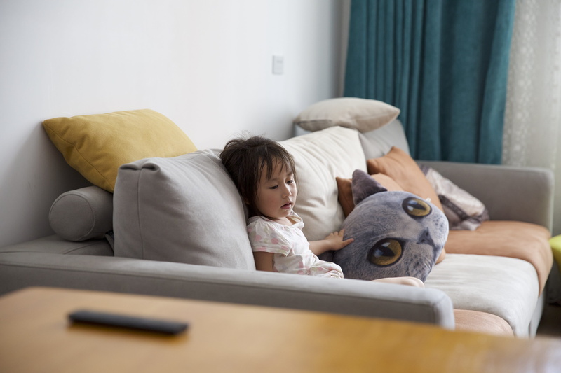 one Person, 5K, pillow, joy, napping, adult, domestic room, Child, comfortable, image Technique, happy, lifestyles, color Image, Childhood, innocence