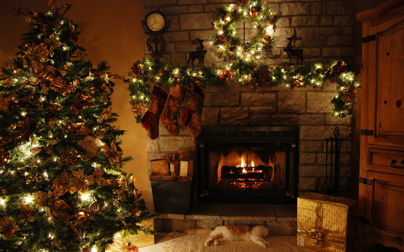 holiday - event, christmas Lights, light, glowing, christmas, lifestyles, fire, decoration, lighting Equipment, indoors, christmas Tree, 1080P, mantelpiece