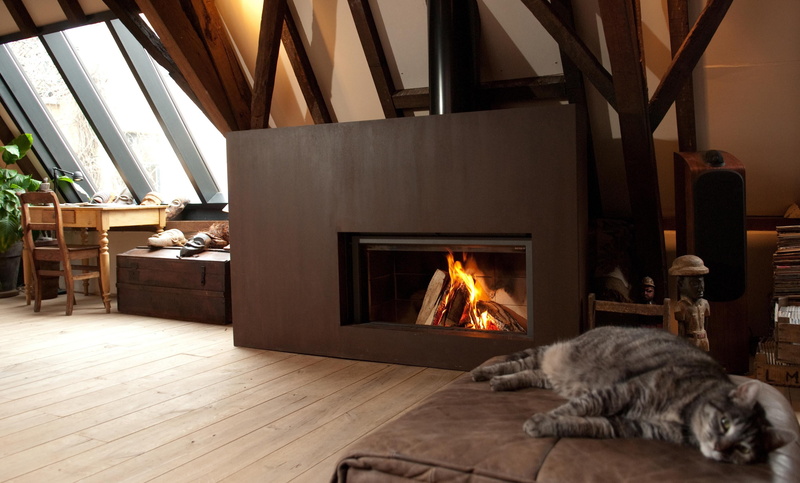 brown, pets, burning, one animal, interior, flooring, 2K, domestic animals, short, animal themes, mammal, fireplace, heat - temperature, design, fire - natural phenomenon