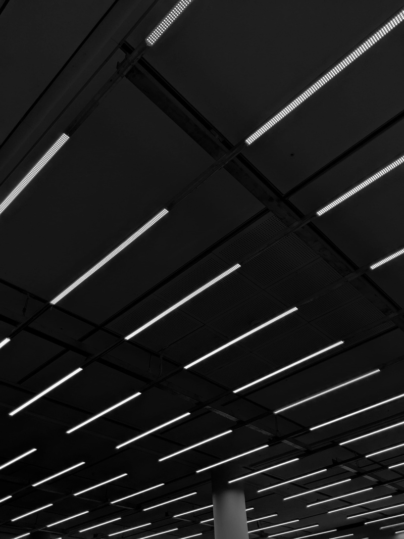 no people, dark, building, illuminated, fluorescent light, frame, steel, low angle view, ceiling, roof beam, architectural feature, 4K, architecture, pattern