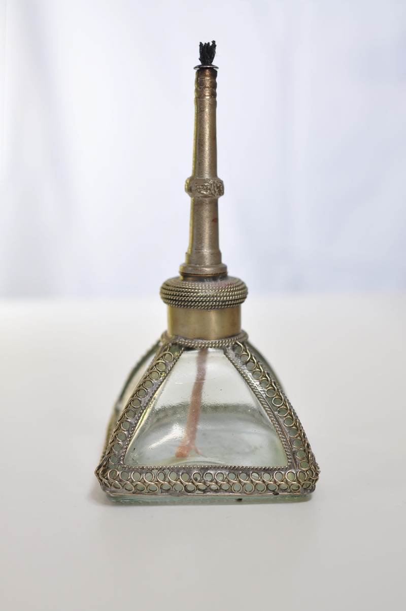 light, oil, lantern, old, art and craft, religion, lamp, wall - building feature, collection, metal, vintage, bell, still life, kerosene, classic, design