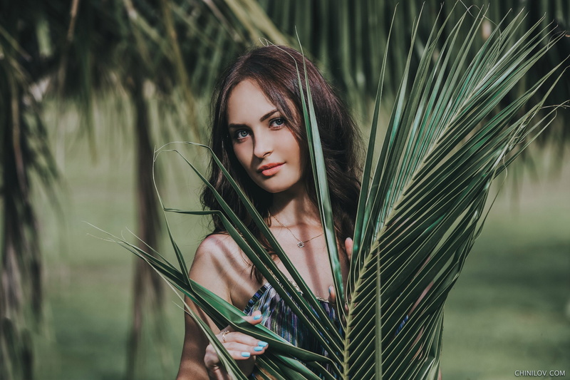 2K, women, plants, model, Ivan Chinilov